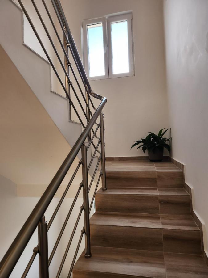 Apartments Wild Beauty - Krimovica ブドヴァ エクステリア 写真